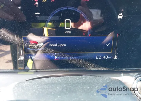 2024 Chevrolet Trax Fwd Activ z USA, uszkodzony, nr VIN KL77LKE25RC122826